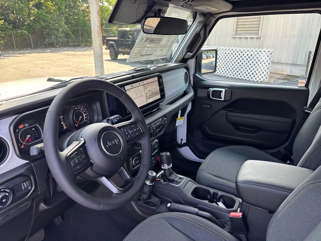 new 2025 Jeep Wrangler car, priced at $57,181