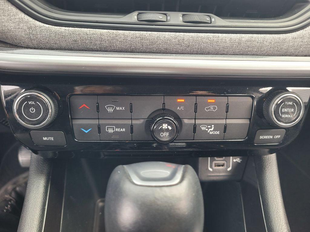 used 2022 Jeep Compass car, priced at $22,869