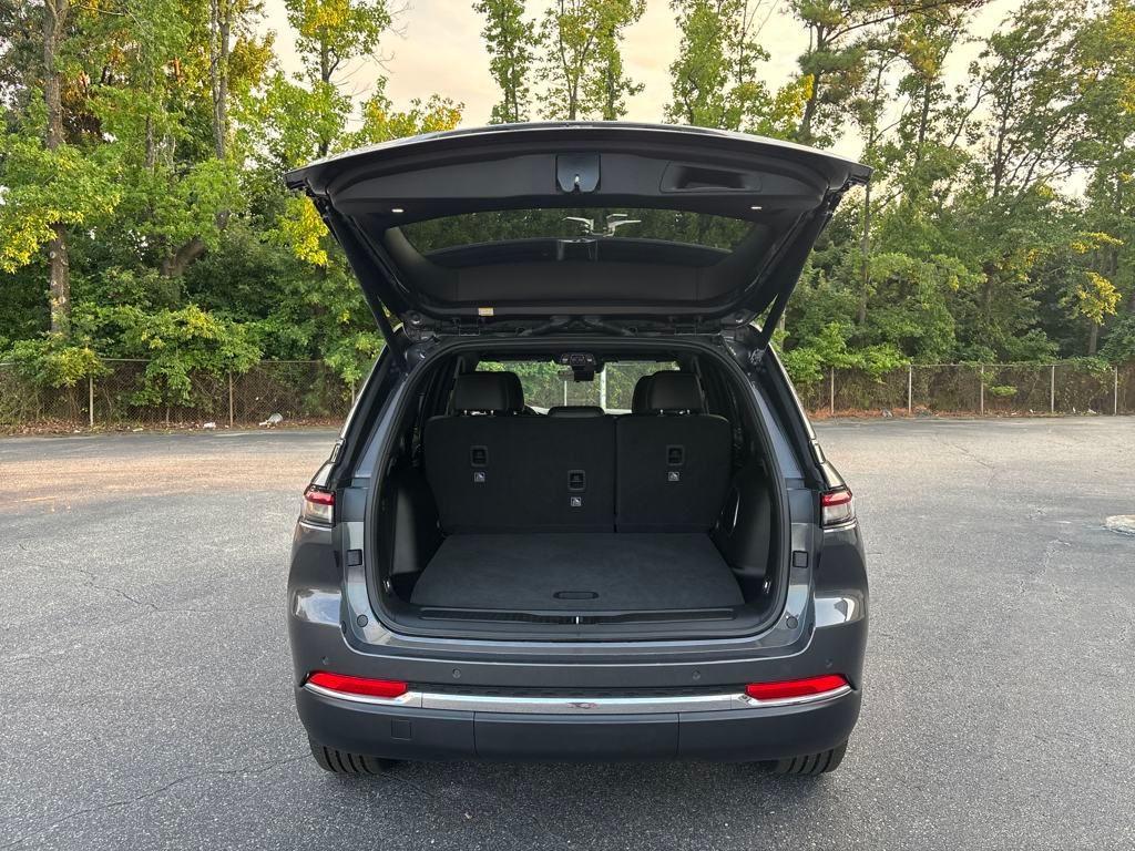 new 2024 Jeep Grand Cherokee 4xe car, priced at $43,625