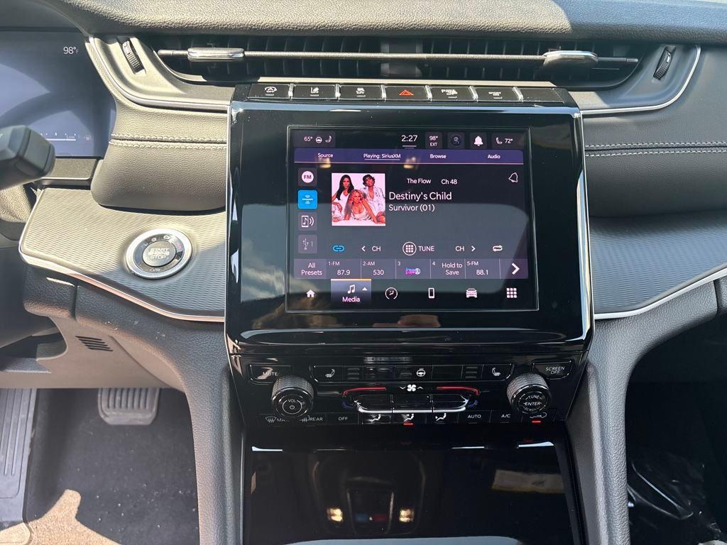 new 2025 Jeep Grand Cherokee L car, priced at $40,455