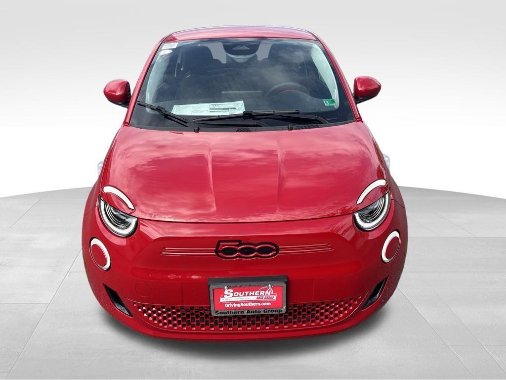new 2024 FIAT 500e car, priced at $27,720
