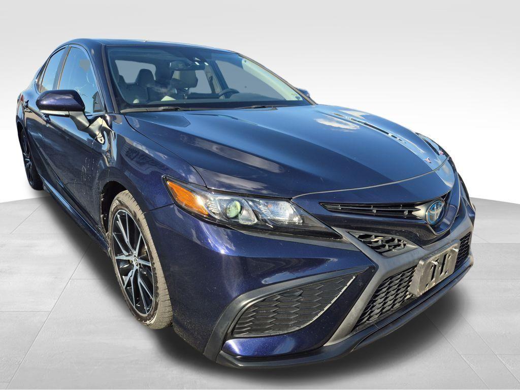 used 2022 Toyota Camry Hybrid car, priced at $26,184