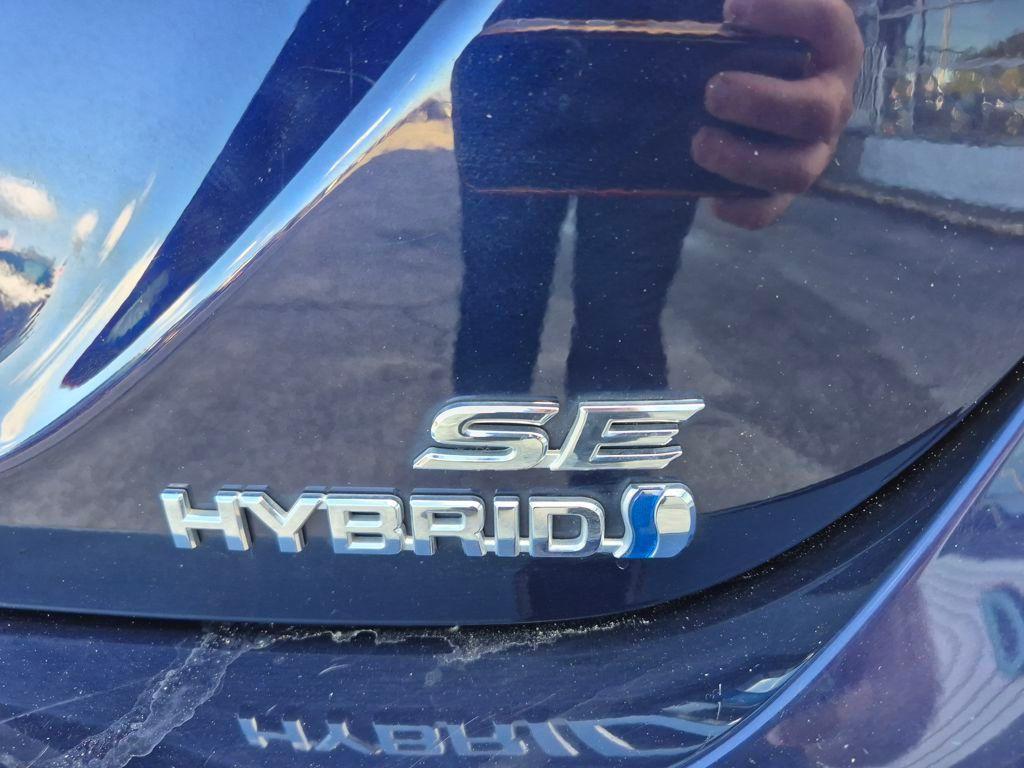 used 2022 Toyota Camry Hybrid car, priced at $26,184