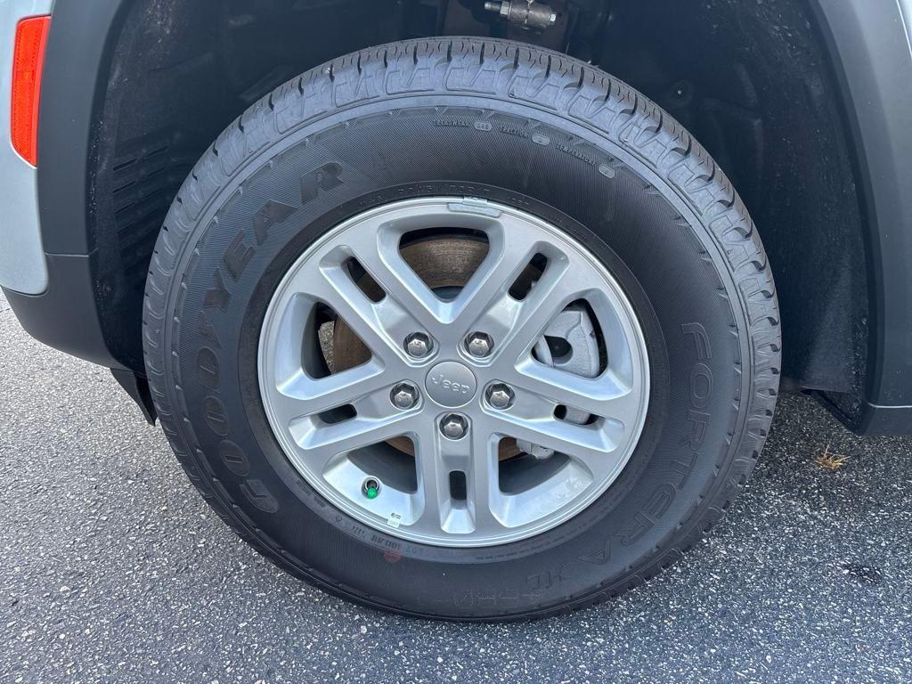 new 2024 Jeep Grand Cherokee 4xe car, priced at $50,570