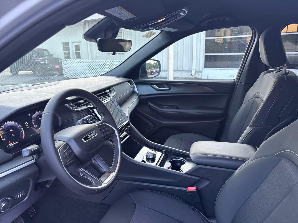 new 2024 Jeep Grand Cherokee 4xe car, priced at $50,570
