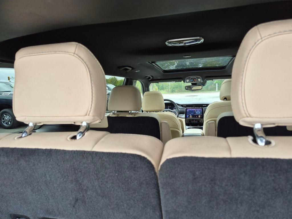 used 2024 Jeep Grand Cherokee L car, priced at $36,755