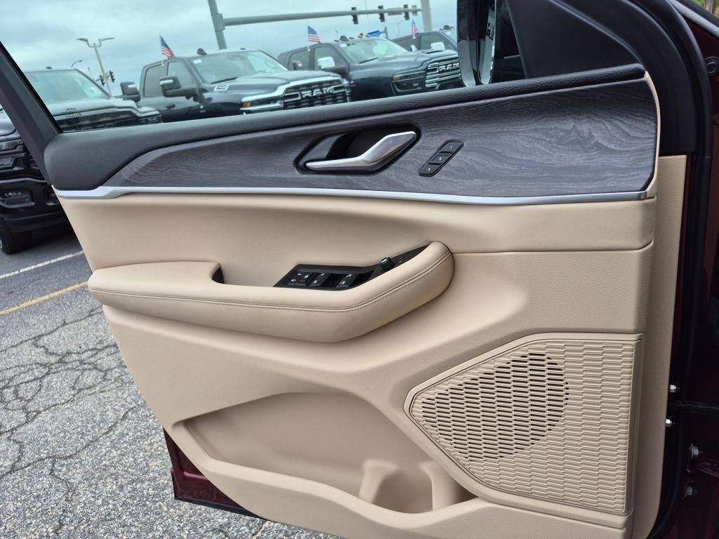 used 2024 Jeep Grand Cherokee L car, priced at $36,755