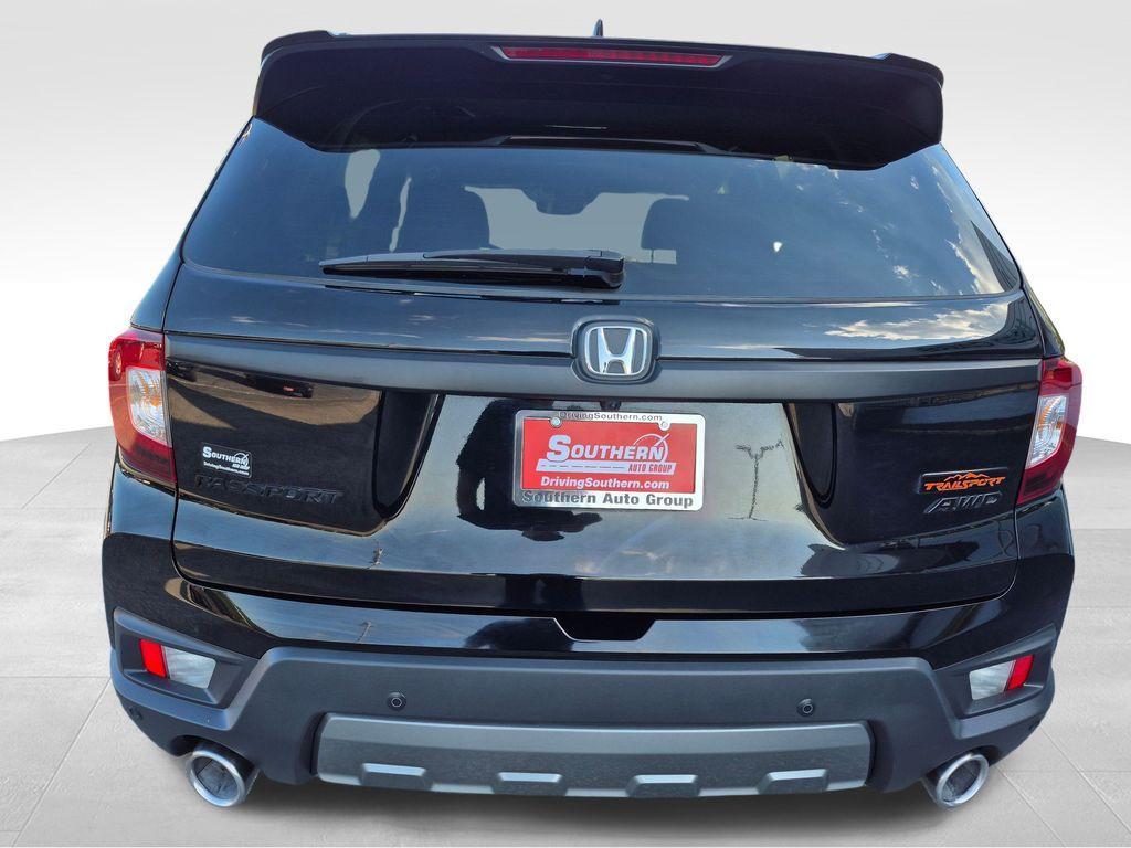 used 2022 Honda Passport car, priced at $31,234