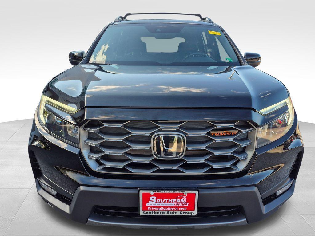 used 2022 Honda Passport car, priced at $31,234