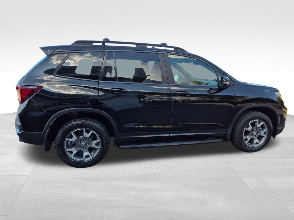 used 2022 Honda Passport car, priced at $31,234