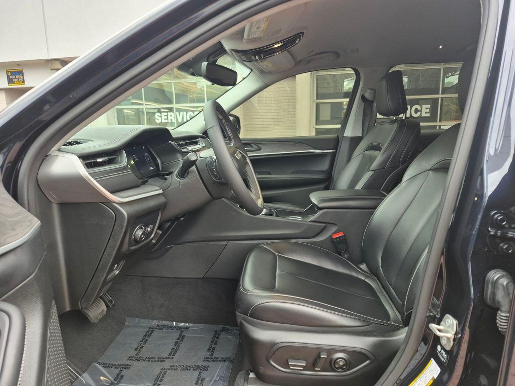 used 2024 Jeep Grand Cherokee L car, priced at $38,197