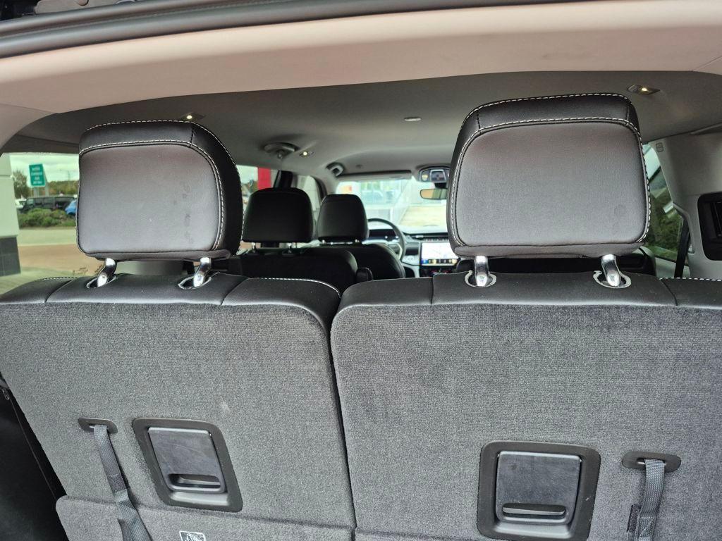 used 2024 Jeep Grand Cherokee L car, priced at $38,197