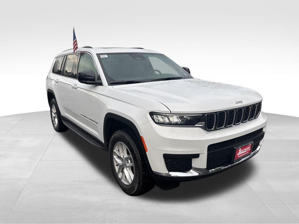 new 2025 Jeep Grand Cherokee L car, priced at $38,825