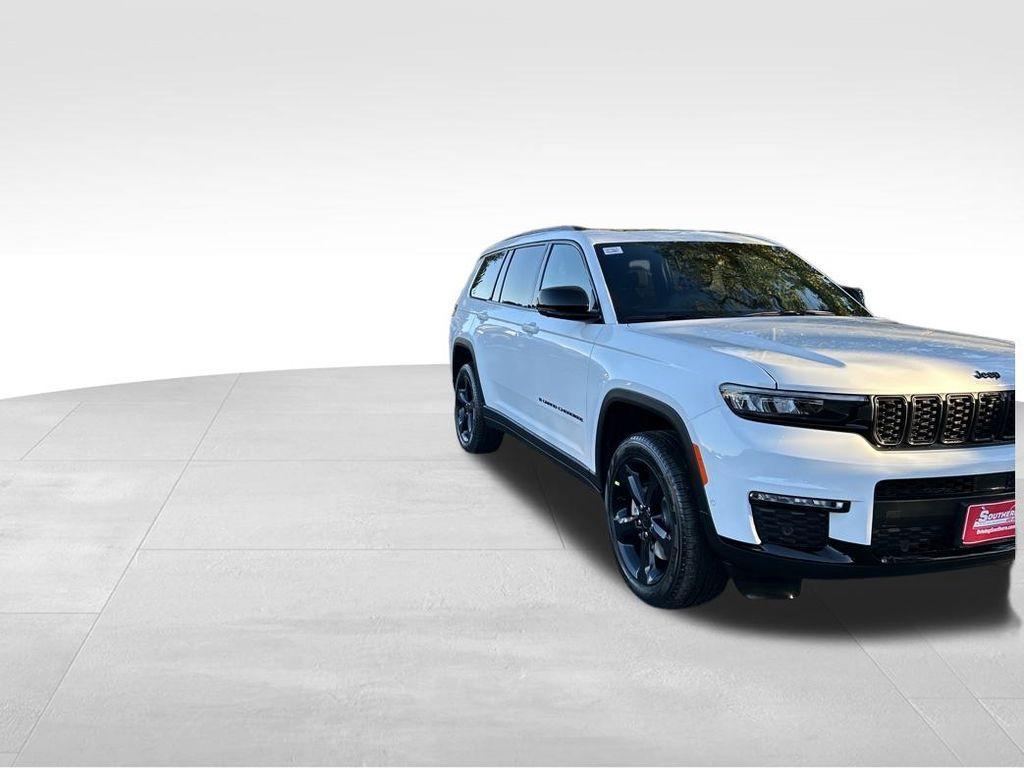 new 2025 Jeep Grand Cherokee L car, priced at $51,007