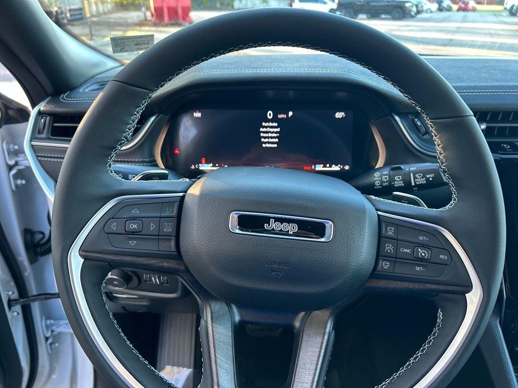new 2025 Jeep Grand Cherokee L car, priced at $51,007