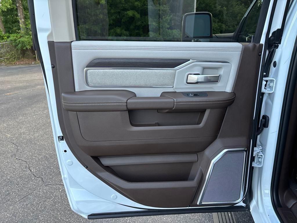 new 2025 Ram 2500 car, priced at $78,694