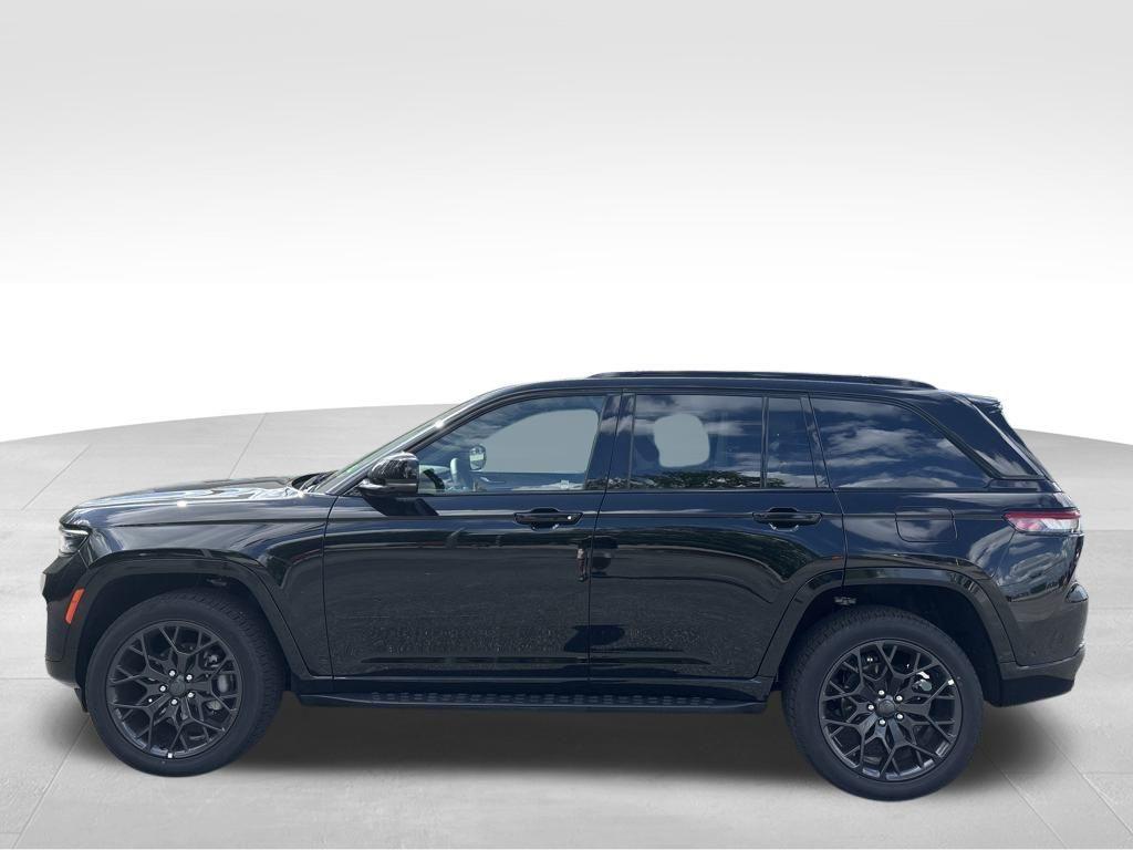 new 2025 Jeep Grand Cherokee car, priced at $66,780
