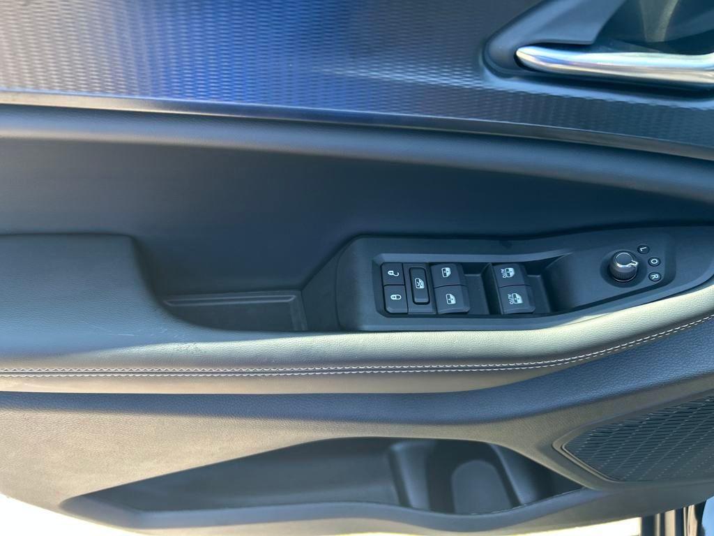 new 2025 Jeep Grand Cherokee car, priced at $37,335