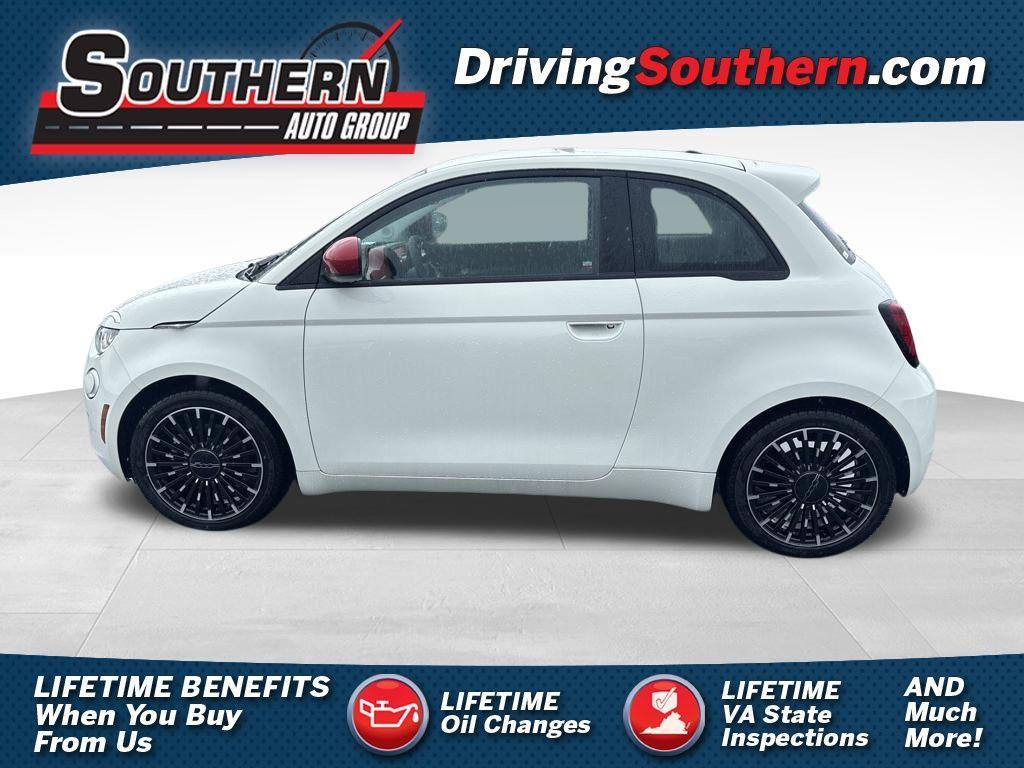 new 2024 FIAT 500e car, priced at $29,095