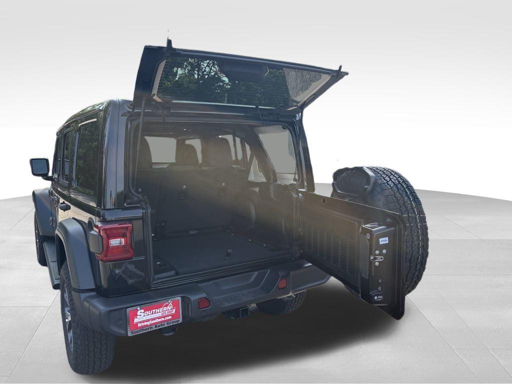 new 2025 Jeep Wrangler car, priced at $51,810