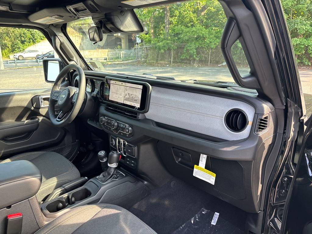 new 2025 Jeep Wrangler car, priced at $51,810