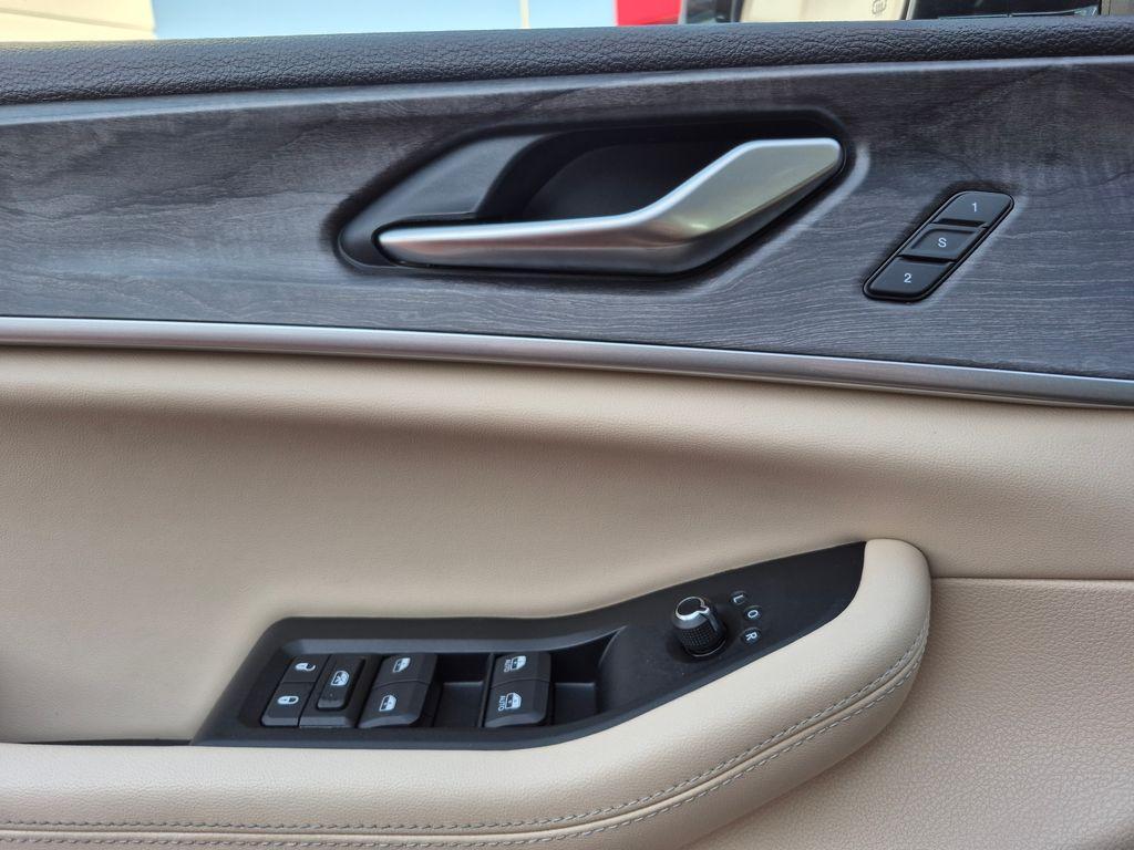 used 2024 Jeep Grand Cherokee L car, priced at $31,843