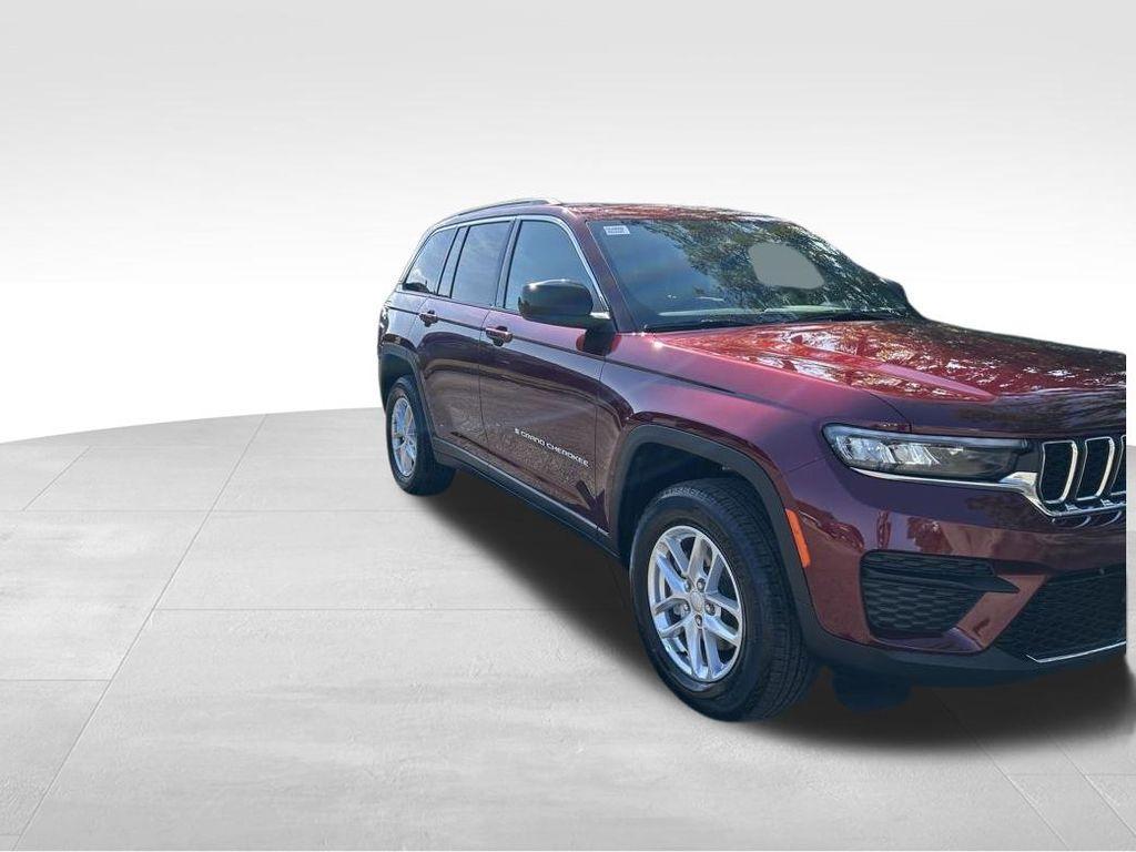 new 2025 Jeep Grand Cherokee car, priced at $35,018