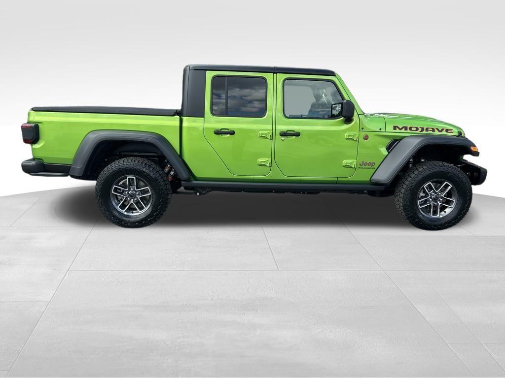 new 2025 Jeep Gladiator car, priced at $54,958