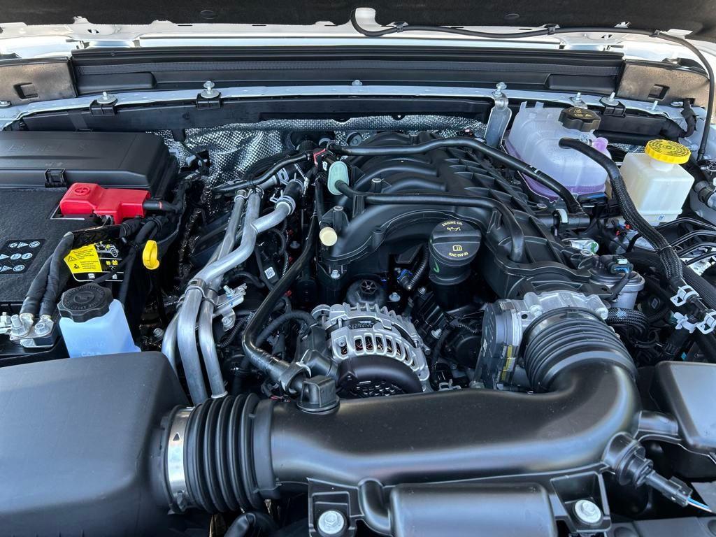 new 2025 Jeep Gladiator car, priced at $38,806