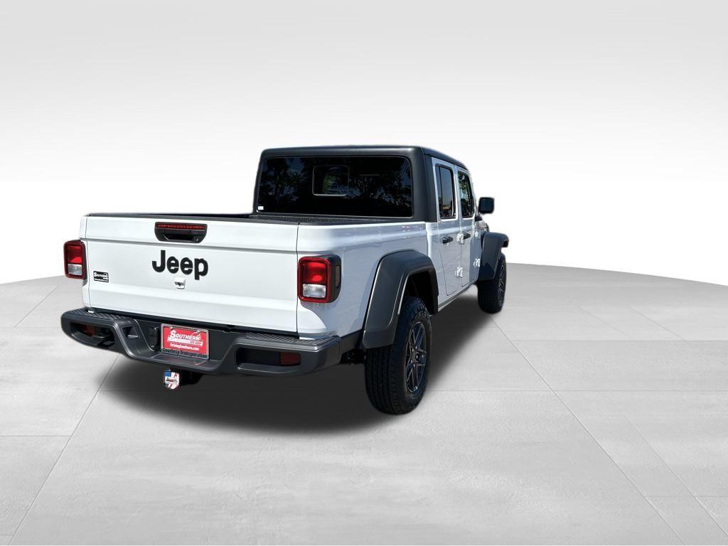 new 2025 Jeep Gladiator car, priced at $38,806