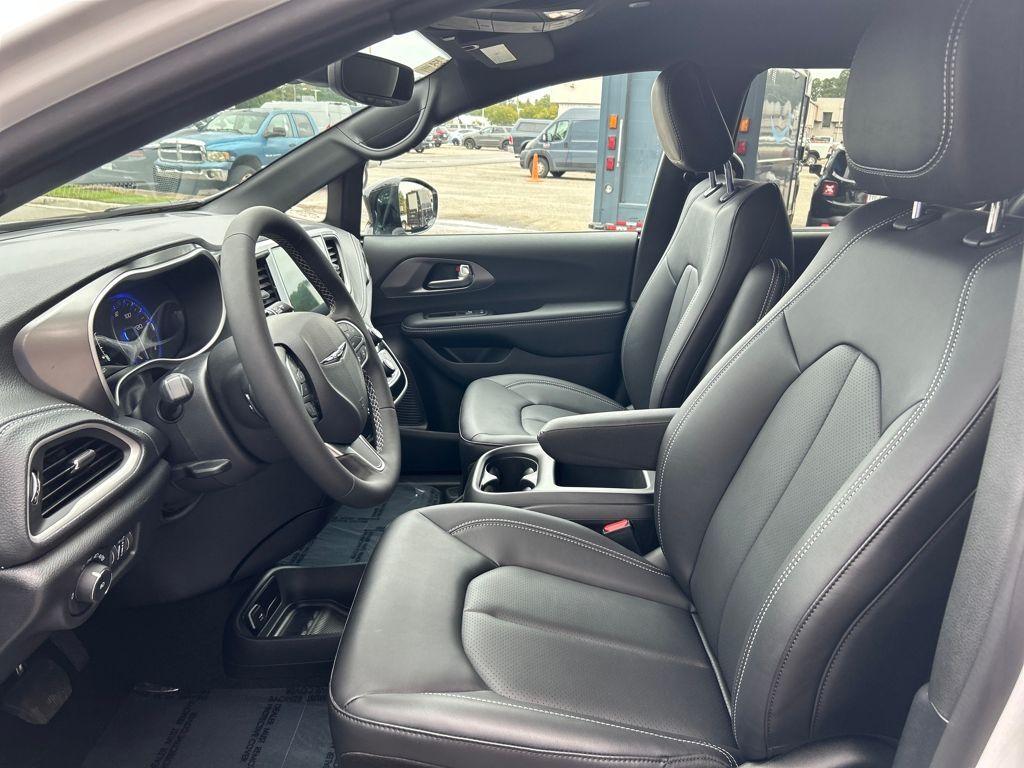 new 2026 Chrysler Pacifica car, priced at $40,311