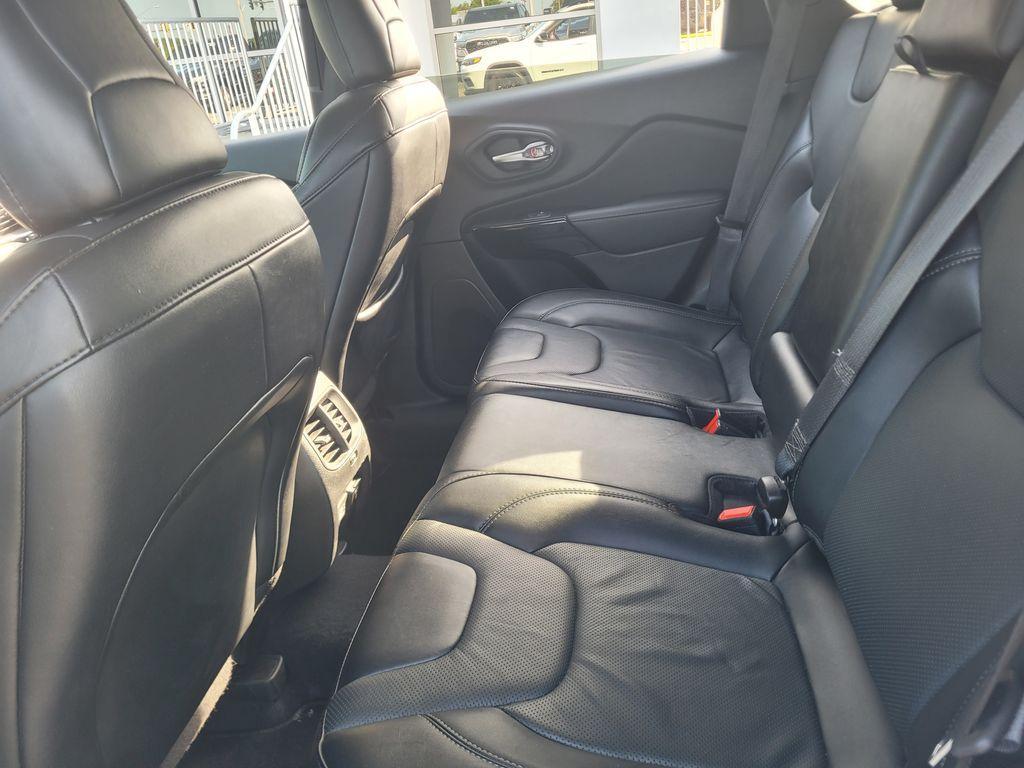 used 2023 Jeep Cherokee car, priced at $23,714