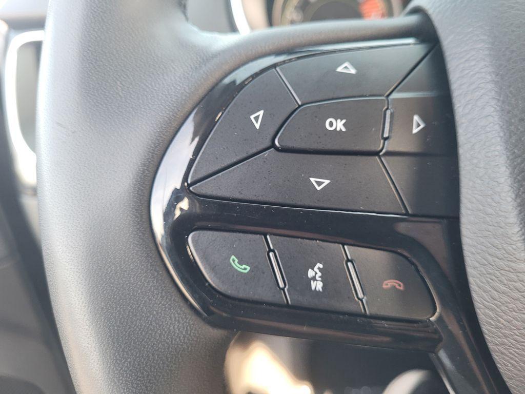 used 2023 Jeep Cherokee car