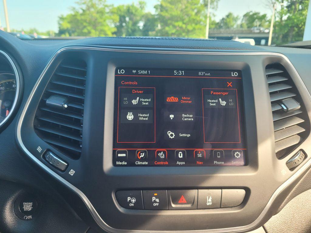 used 2023 Jeep Cherokee car, priced at $23,714