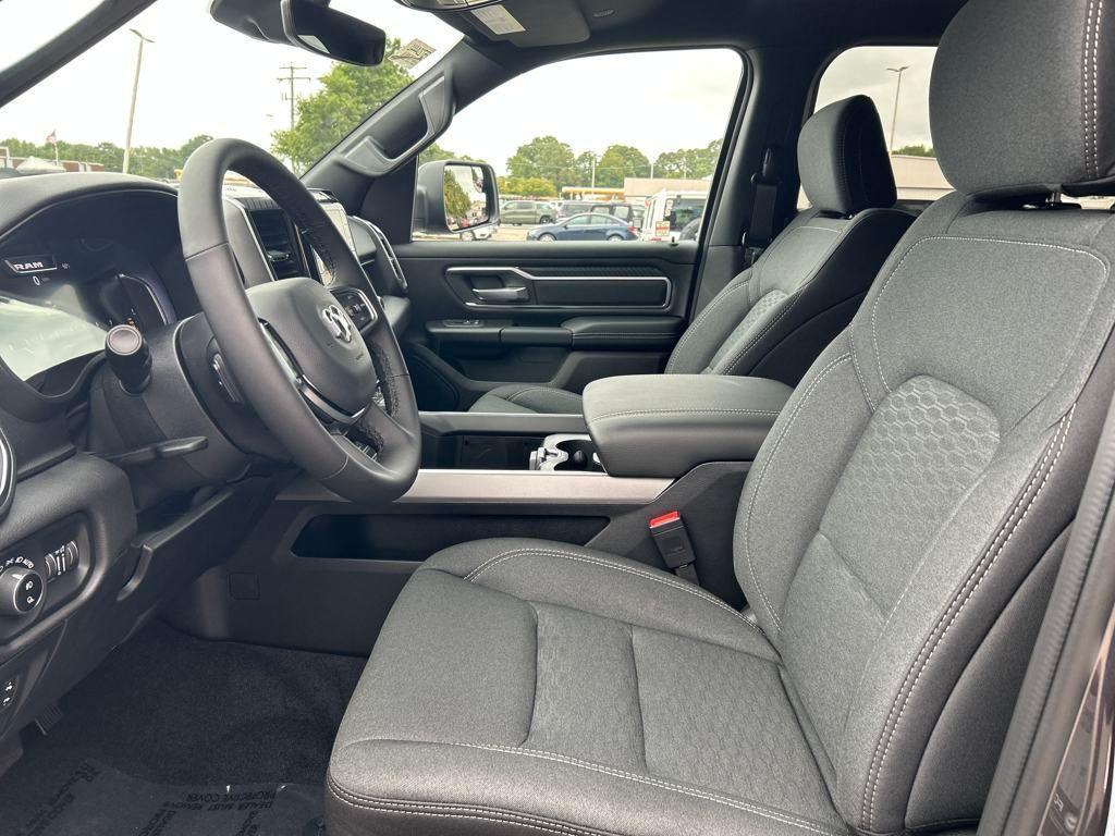 new 2025 Ram 1500 car, priced at $44,261