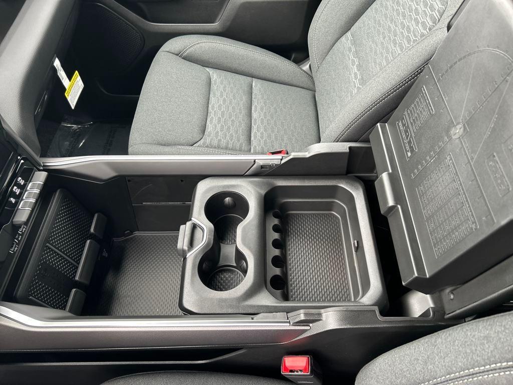 new 2025 Ram 1500 car, priced at $44,261