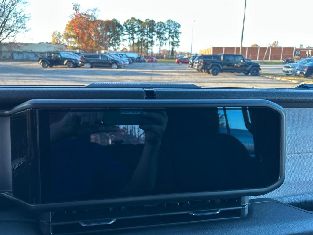 new 2026 Jeep Wrangler car, priced at $39,417