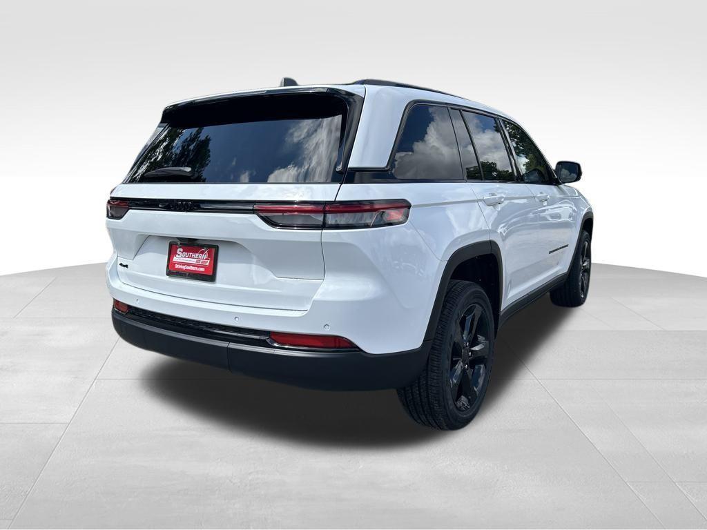 new 2025 Jeep Grand Cherokee car, priced at $36,853