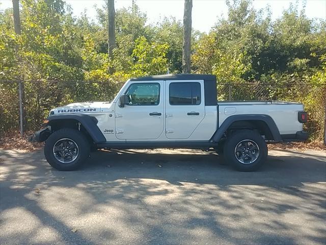 new 2022 Jeep Gladiator car, priced at $45,253