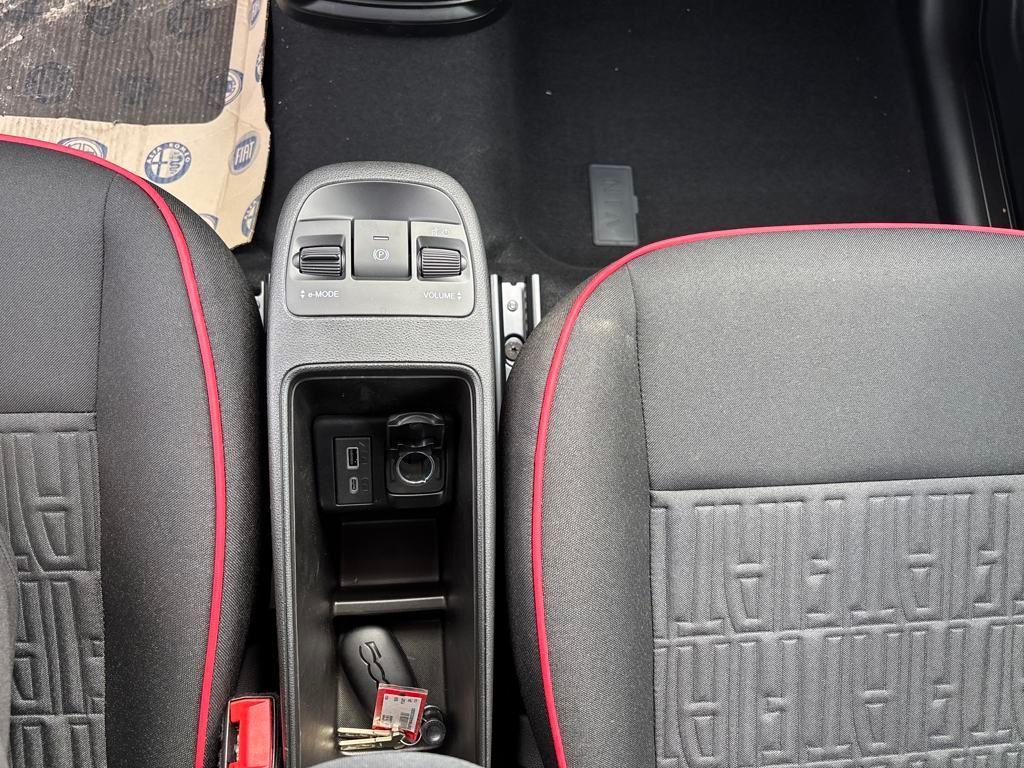 new 2024 FIAT 500e car, priced at $27,595