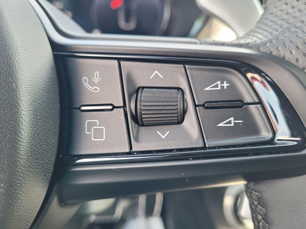 new 2024 Alfa Romeo Tonale car, priced at $42,906