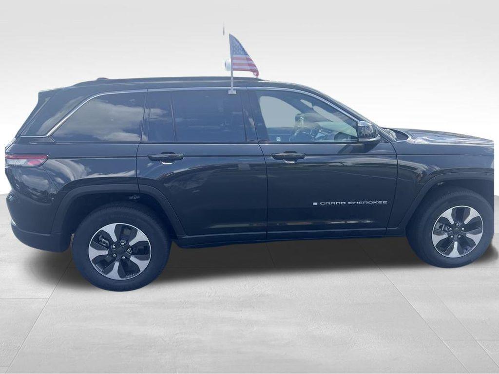 new 2024 Jeep Grand Cherokee 4xe car, priced at $46,570