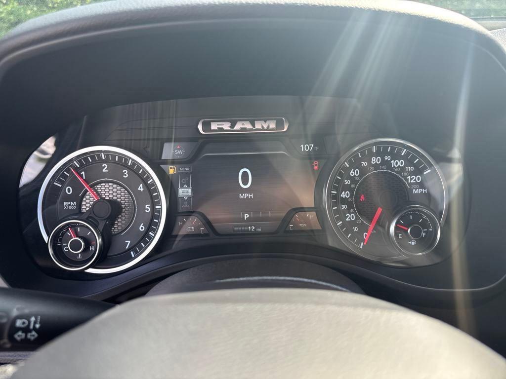new 2025 Ram 1500 car, priced at $42,401