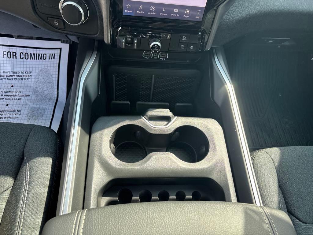 new 2025 Ram 1500 car, priced at $42,401