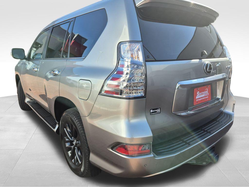 used 2023 Lexus GX 460 car, priced at $56,401