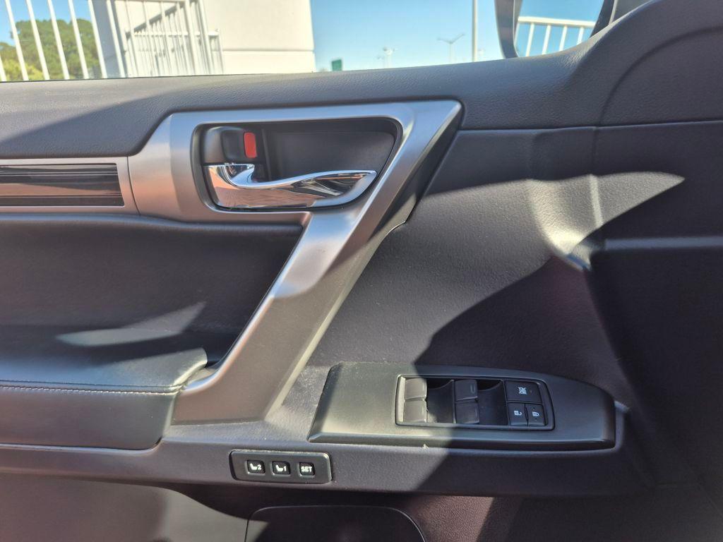 used 2023 Lexus GX 460 car, priced at $56,401