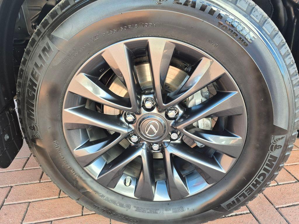 used 2023 Lexus GX 460 car, priced at $56,401