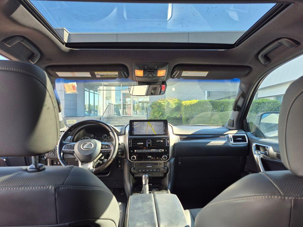 used 2023 Lexus GX 460 car, priced at $56,401