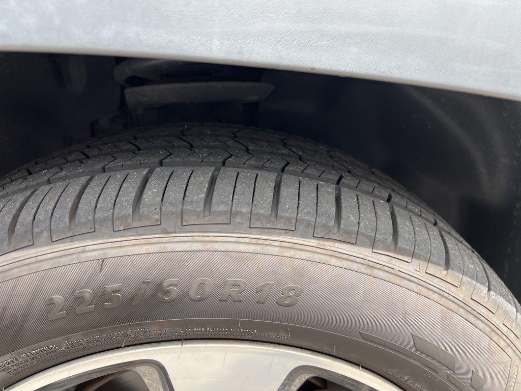 used 2019 Jeep Cherokee car, priced at $20,545