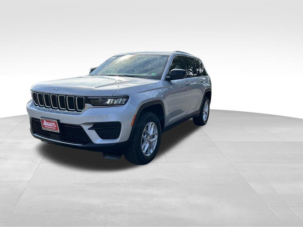new 2025 Jeep Grand Cherokee car, priced at $41,100